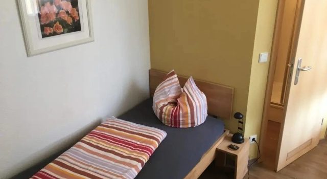 Апартаменты Business Taunusblick Ferienwohnung und Apartment
