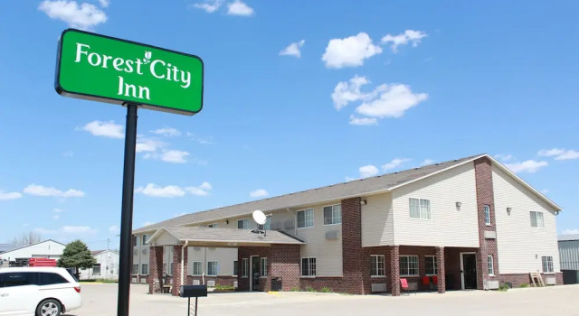 Forest City Inn, Rezerwuj Hotel Forest City Iowa