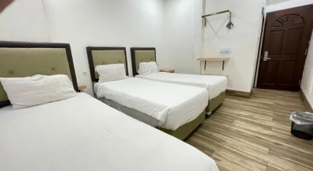 Люкс OYO 1270 Residence 8