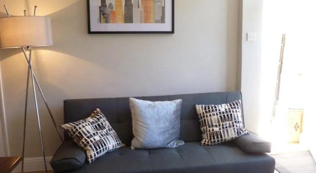 Апартаменты Cosy and Peaceful Maisonette with Terrace, Kidderminster