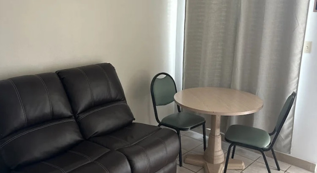 Номер Economy THE FLORIDIAN INN