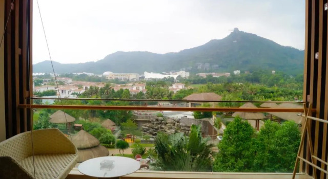 Двухместный номер Standard с видом на горы Holiday Inn Resort Qionghai Guantang by IHG