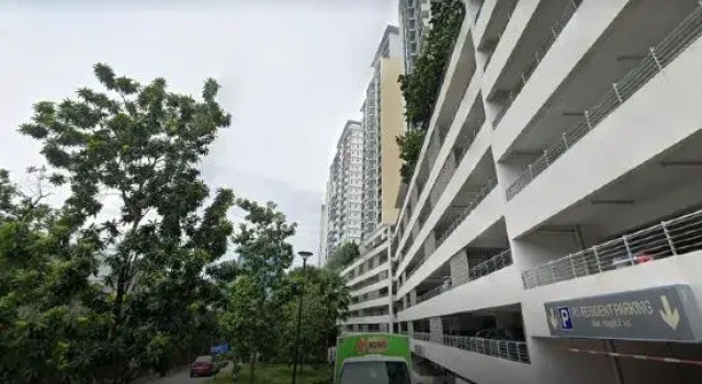 Puchong Setiawalk Penthouse for 14 Pax | Iconique