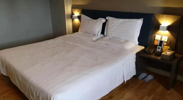 Номер Standard 7Days Inn Shenzhen Shajing Shiming Square