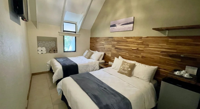 Четырёхместный номер Standard Hotel El Manglar y Cantarana