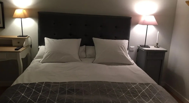 Chambres Ambroisie, Book Hotel Malegoude Corbières