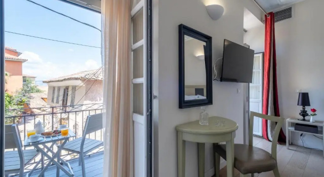 Двухместный номер Superior Grand Sarai Nafplio
