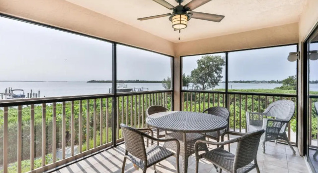 Sunset CAPTIVA BAYSIDE 103, Забронировать Отель Отели Кэптива с парковкой, рядом с Пляж Каптива, Парковка