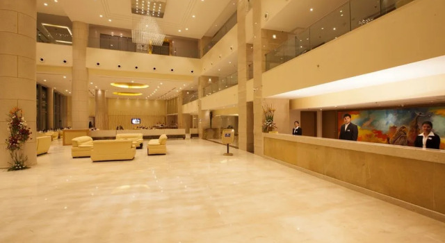 United 21, The Grand, Réserver Hôtel Hôtels à Maharashtra avec piscine, Piscine