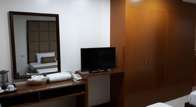 HMV City Gold Hotel, Забронировать Отель Анхелес 