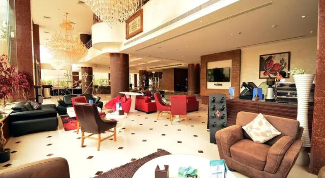 Dancenter Luxury Millennia Near King Abdulaziz Historical Center