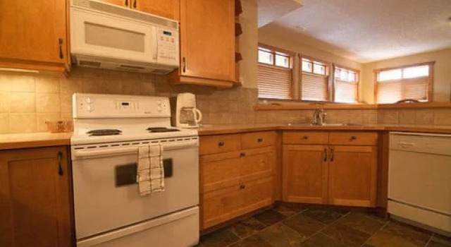 Boomerang Chalets by FCR, Buchen Sie Chalet Fernie British Columbia