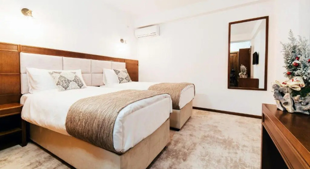 Hotel Buchenland, Book Hotel Gura Humorului 