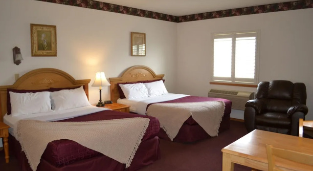 Четырёхместный номер Deluxe Anaco Bay Inn
