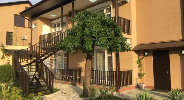 218 Mini Hotel, Prenota Locanda Mini-hotel a Sukhum, vicino a Colonnade, Locanda