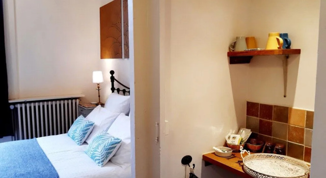Quai des Fleurs, Book Hotel Saint-Savinien Charente-Maritime