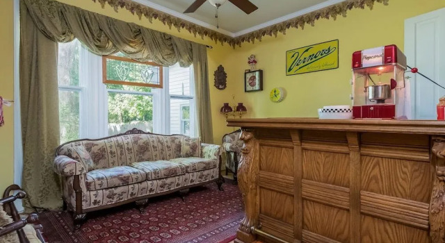 Kingsley House Bed & Breakfast - Full Home, Buchen Sie Hotel Fennville Michigan