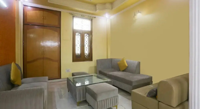 Swastik residency PaschimVihar by twamev, Забронировать Отель Отели Нью-Дели с парковкой, Парковка