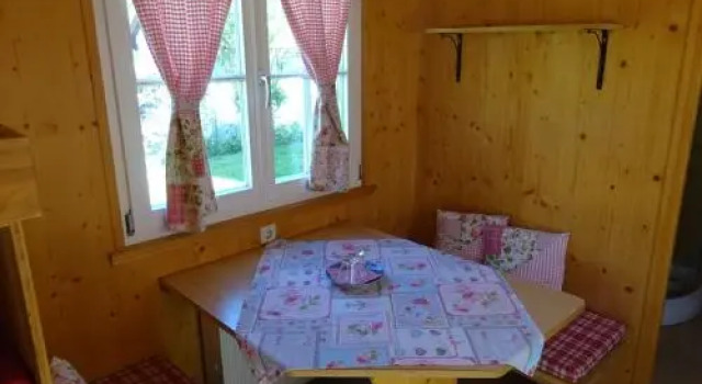 Ferienwohnung Weseraue, Забронировать Отель Отели в центре Хольцминден, в центре