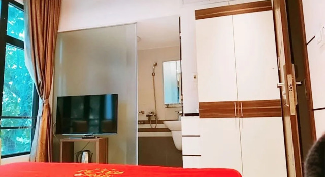 OYO 1031 Le Yen Hotel near Thien Duc Hospital