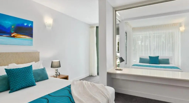 Palm Cove Beachside Apartment - Sea & Mountain Views, Забронировать Апартаменты/квартира Апартаменты Cairns Beaches, Апартаменты/квартира