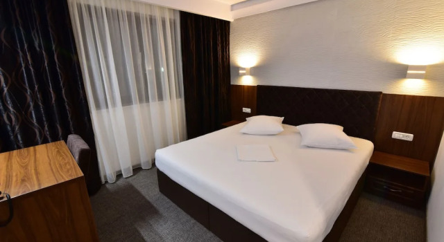 Люкс Deluxe Hotel Forum