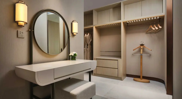 Номер Standard с видом на реку InterContinental Chongqing Raffles City by IHG