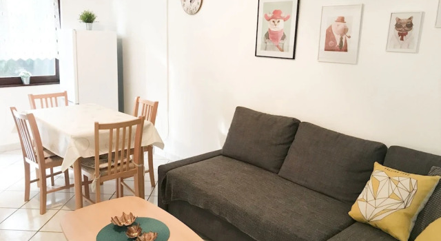 Spacious Holiday Home in Dalmatia With Beach Nearby, Забронировать Дом для отпуска Виллы Zadar Islands, Вилла