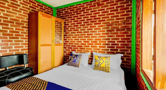 OYO Homes 90850 Cibeunying Eco Tourism Homestay Cibodas Maribaya 2, Book Hotel Maribaya West Java