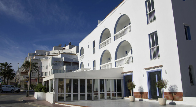 Outsite Ibiza - Work, Connect, Explore, Book Hotel Hotels in Ibiza with a Pool, Swimming Pool