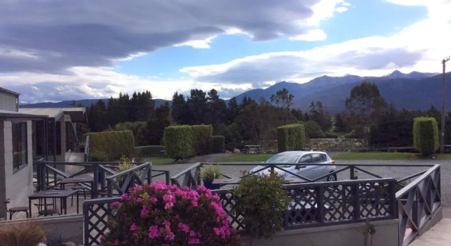 Семейная студия Fiordland Great Views Holiday Park