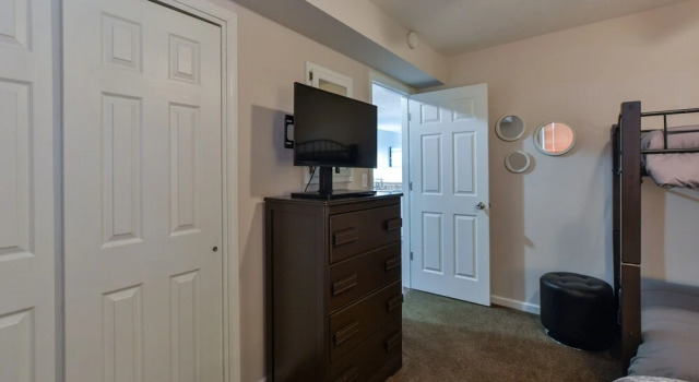 Branson Treehouse Retreat 2 Bedroom Condo