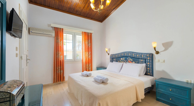 Beachfront Luxury Rhodes Villa 5 Bedrooms Sleeps 14 Villa Maria Kiotari, Забронировать Вилла Виллы Киотари, Вилла