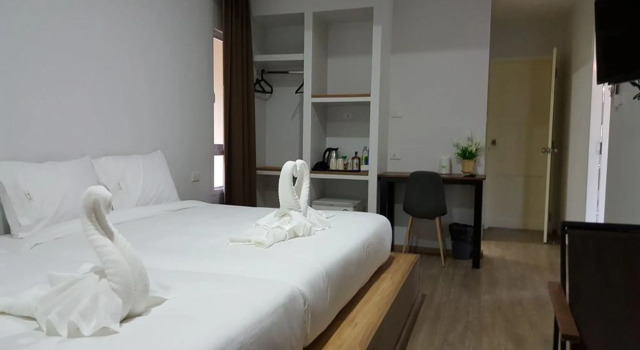 Narinfah Resort, Забронировать Курортный отель Отели Пхетчабури 3 звезды, 3*