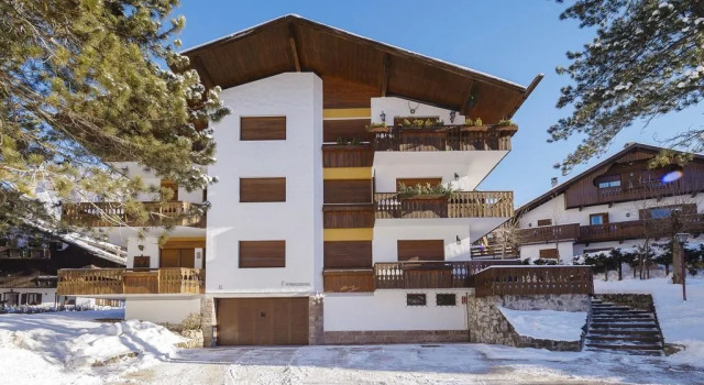 Villa lAmpezzana StayinCortina, Забронировать Вилла Виллы Кортина-д'Ампеццо, рядом с Подъемник Кортина – Мандрес - Фалориа, Вилла