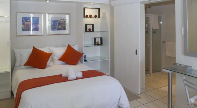 Económica Casal quarto com vista para o jardim Conifer Beach House