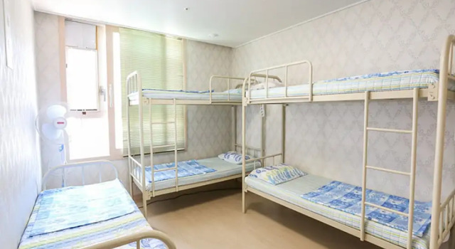 BnB Busan Guesthouse Seomyeon, Забронировать Отель «постель и завтрак» Пусан Южная Корея, рядом с Рынок Пхёнхва в Пусане