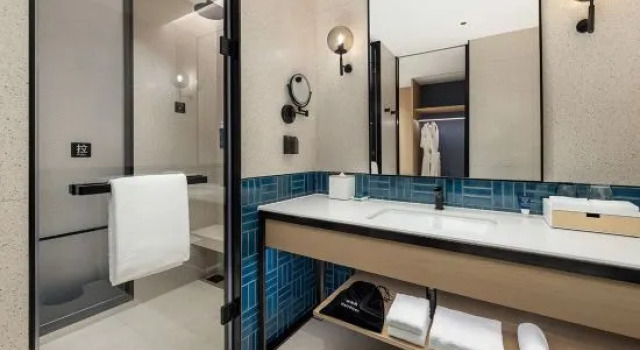 Номер Standard с видом на город Four Points by Sheraton Wuhan Hankou