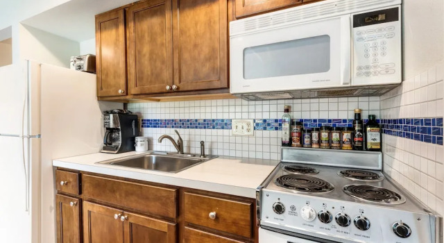 Апартаменты Superior Bend Riverside Condos Near Downtown Bend
