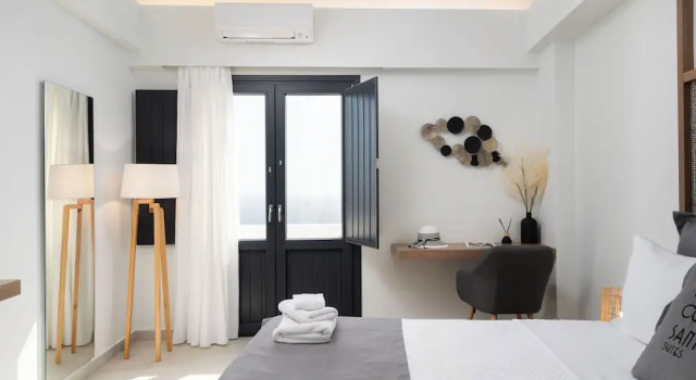 Трёхместный номер Superior с балконом Cuore Santo Suites