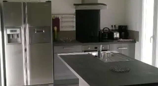 Maison en pierre, Đặt Khách sạn Khách sạn & Chỗ nghỉ ở Bouvron, Khách sạn