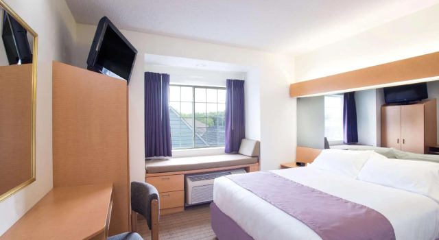 Двухместный номер Standard Microtel Inn & Suites by Wyndham Plattsburgh