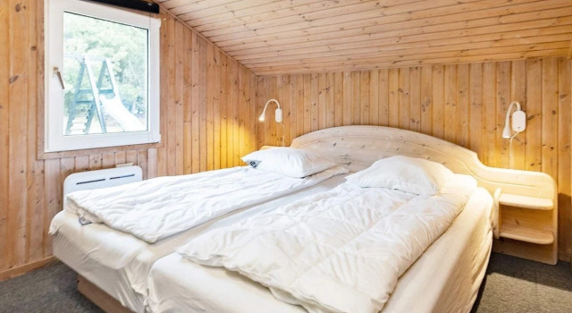 5 Star Holiday Home in Saltum, Réserver Maison de vacances Hôtels à Vestjylland avec parking, Parking