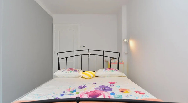 Apartment 1648
