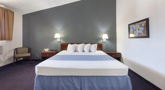 Parkview Inn and Conference Center, Varaa Mini-hotelli Allentown ABE