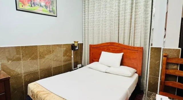 Одноместный номер Standard London Hotel