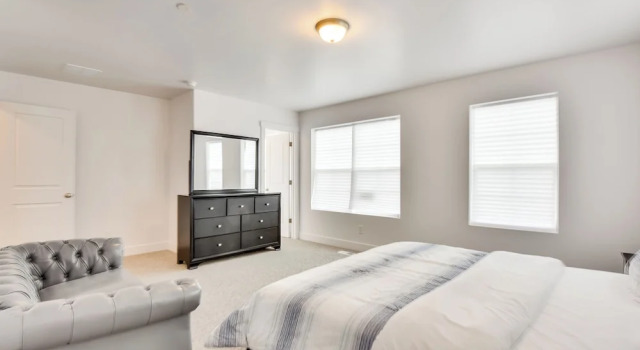 South Salt Lake Townhome - Family Friendly!