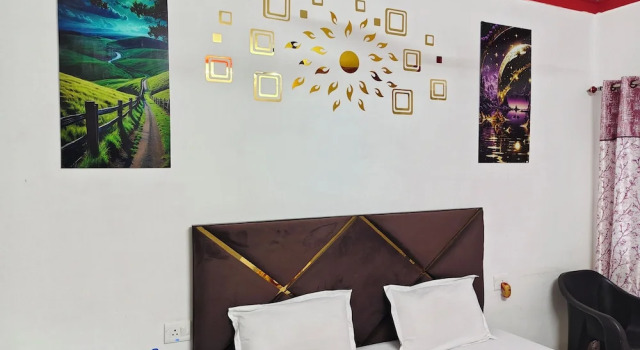 Номер Deluxe Janki Je Bhawan Homestay , Ayodhya - Step away from Ram Temple
