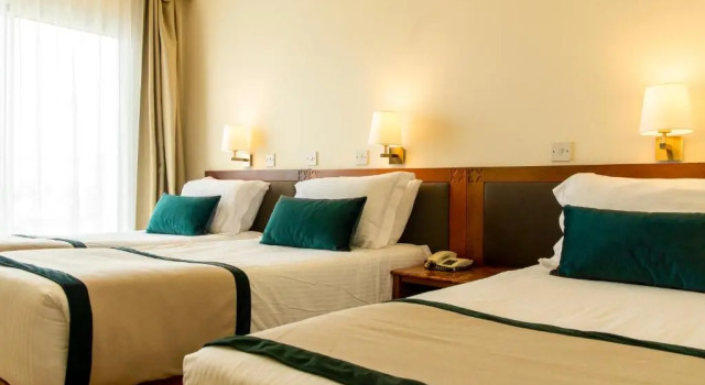 Трёхместный номер Standard Pefkos City Hotel