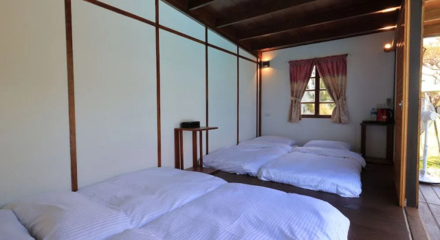 Jiangs B&B 江院子庭園民宿, Забронировать Отель «постель и завтрак» Отели Хуалянь с парковкой, Парковка